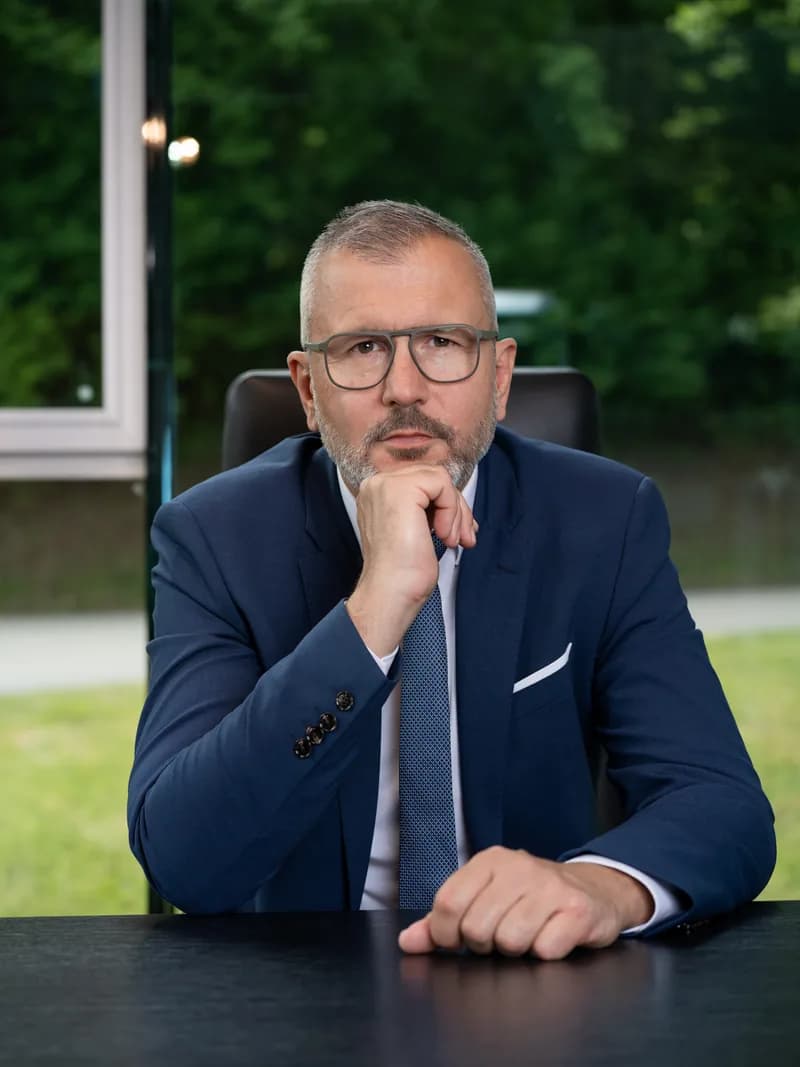 Dr. Siegfried Zachhuber